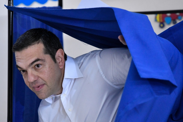 Αν γίνονταν εκλογές τον Σεπτέμβριο, ο κ. Τσίπρας θα μετρούσε πέντε σερί ήττες, αλλά δεν θα έχανε την αρχηγία του ΣΥΡΙΖΑ. 