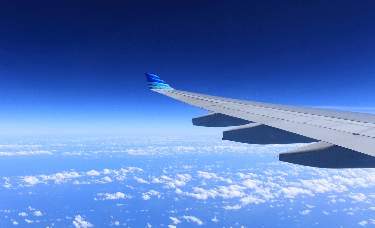 Πτήσεις με βιώσιμα αεροπορικά καύσιμα (SAF) και από το αεροδρόμιο της Αθήνας